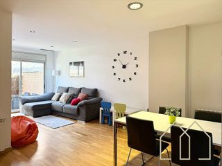 Piso en venta en Eixample Sud – Migdia en Girona