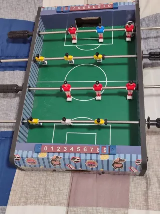 Mini futbolín de mesa