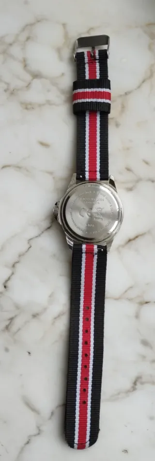 Reloj OWIM Gmbh&Co.KG Hombre 5BAR Negro/Rojo