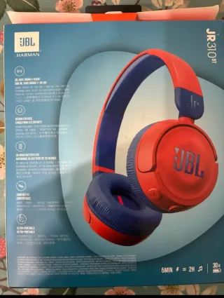 Auriculares JBL Azul y Rojo