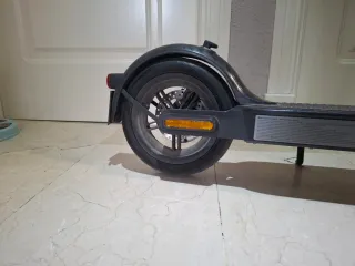 Patinete Eléctrico Xiaomi + Casco + Adaptador