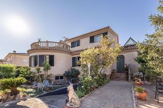 Chalet en venta en Iznalloz