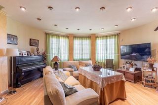 Chalet en venta en Iznalloz