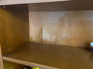 Mueble clásico madera y cristal