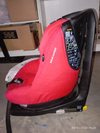 Silla coche Bebe Confort Roja giratoria
