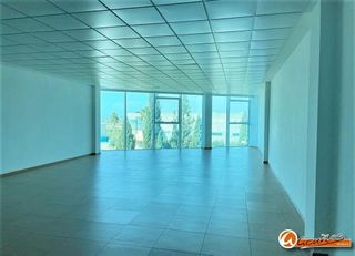 Oficina en venta en Zona de la Vega en Antequera