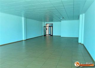 Oficina en venta en Zona de la Vega en Antequera
