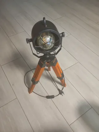 Lámpara Trípode Vintage Luz Cálida