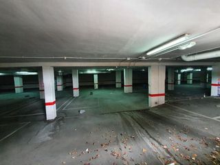 Garaje en venta en Montecerrao en Oviedo