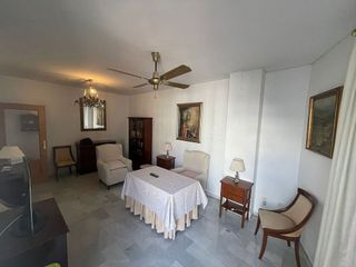 Piso en venta en Colores - Entreparques en Sevilla