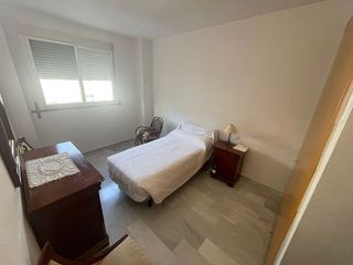 Piso en venta en Colores - Entreparques en Sevilla