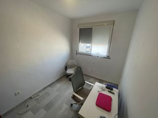 Piso en venta en Colores - Entreparques en Sevilla