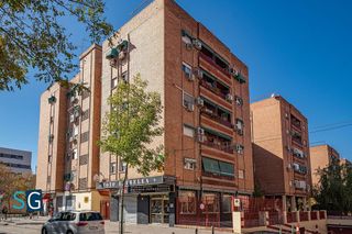 Piso en venta en Barrio de Zaidín en Granada