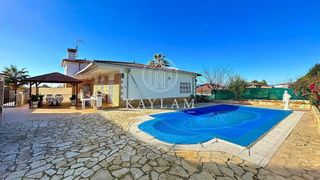 Chalet en venta en Urbanitzacions en Lloret de Mar