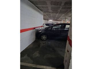 Garaje en venta en Centre en Sabadell