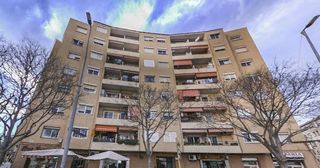 Piso en venta en Peramàs en Mataró