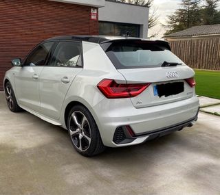 Audi A1 Sportback Adrenalin S Tronic 30 TFSI