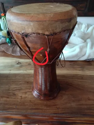 Darbouka de cerámica y cuero