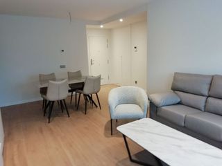 Ático en alquiler en Salvador en Madrid