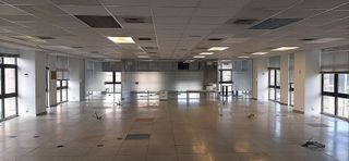 Oficina en alquiler en Os Mallos - San Cristóbal en Coruña (A)