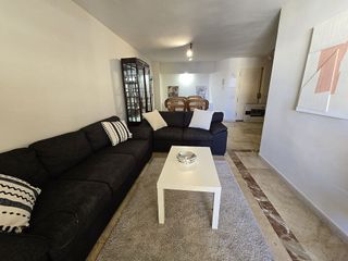 Piso en alquiler en Los Jardines de Marbella - La Ermita en Marbella