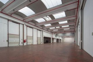 Nave industrial en alquiler en El Barral Ferial en Coslada