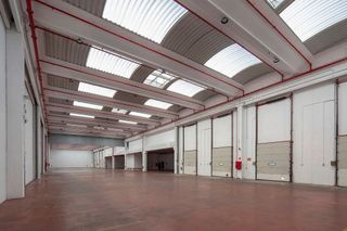 Nave industrial en alquiler en El Barral Ferial en Coslada