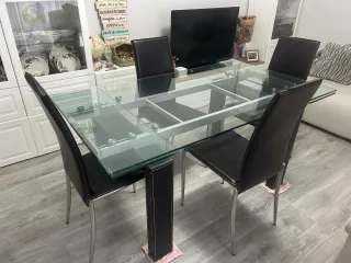 Mesa Comedor cristal templado extensible