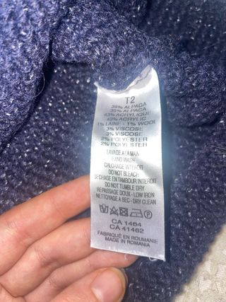 Jersey azul con brillos plateados