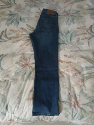 Pantalón vaquero Hollister Talla 42