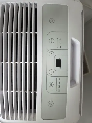 DeLonghi Pinguino Aire Acondicionado PAC EM77