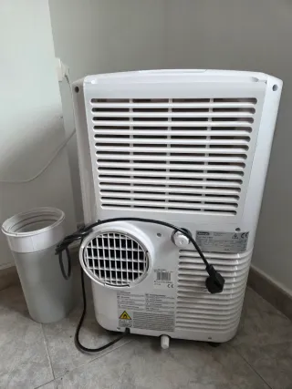 DeLonghi Pinguino Aire Acondicionado PAC EM77