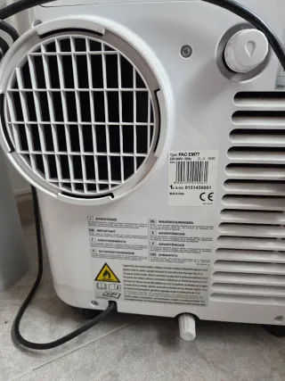 DeLonghi Pinguino Aire Acondicionado PAC EM77