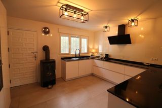 Casa en venta en Petrer