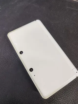 Nintendo 3DS Blanca y Negra