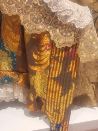 Traje de Fallera con 2 Corpiños.Talla 36/38