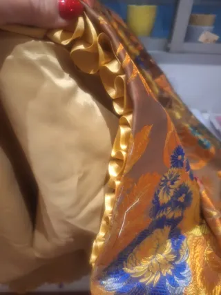 Traje de Fallera con 2 Corpiños.Talla 36/38