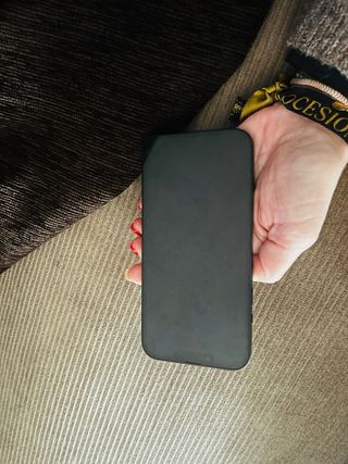 iPhone 13 negro noche