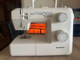 Máquina de coser SilverCrest