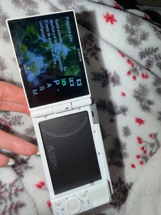 Cámara Sony ZV - Blanca