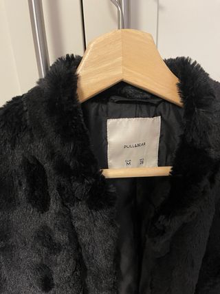 Chaqueta pelo negra