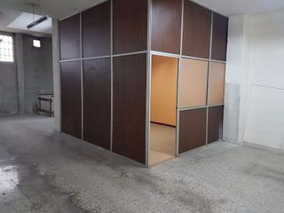 Local comercial en venta en Auditorio - Parque Invierno en Oviedo