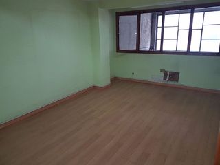 Local comercial en venta en Auditorio - Parque Invierno en Oviedo