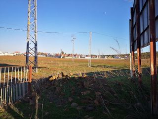 Terreno en venta en Olivenza