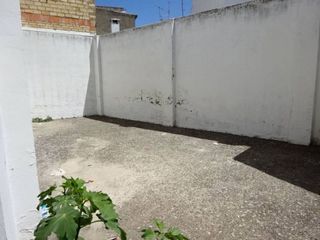 Local comercial en venta en Cabra