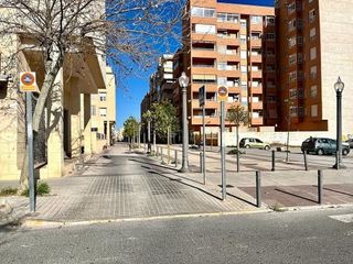 Garaje en venta en Ciutat Universitària en Elche