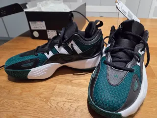 Adidas Trae Young talla38 nuevas a estrenar