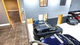 Nave industrial en venta en La Estación en Badajoz