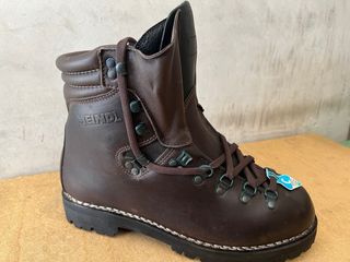 Scarponi Meindl Perfekt Taglia 43