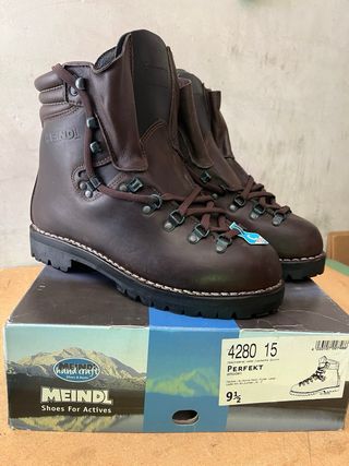 Scarponi Meindl Perfekt Taglia 43